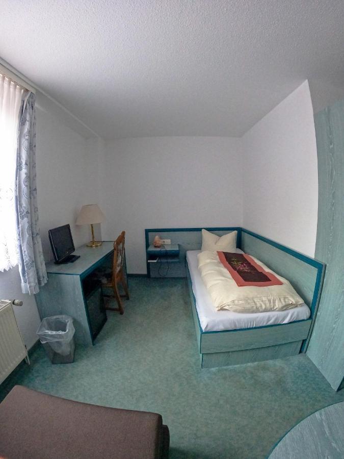 Hotel Diana Schonwalde-Glien Dış mekan fotoğraf
